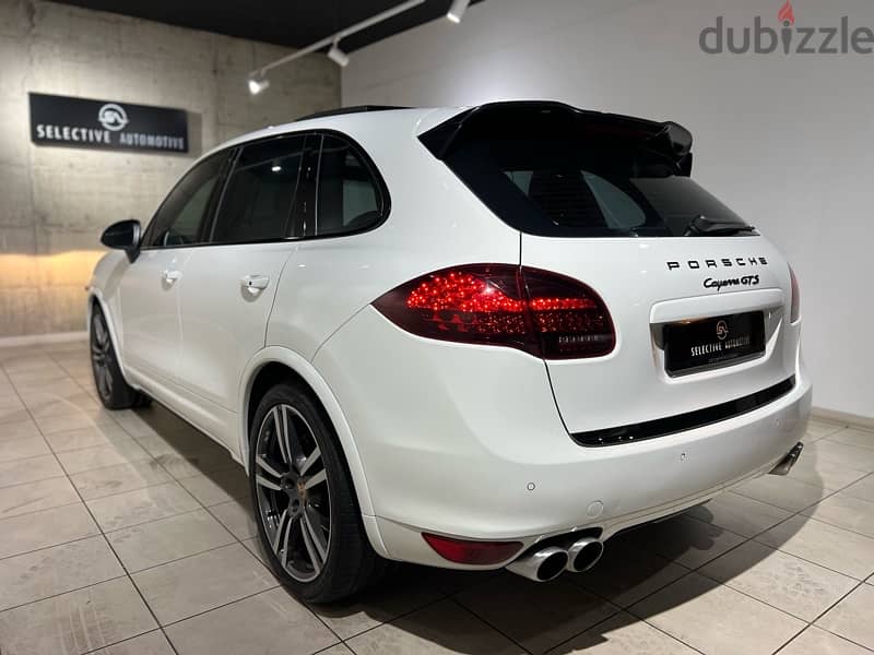 Porsche Cayenne GTS Specs company service 2