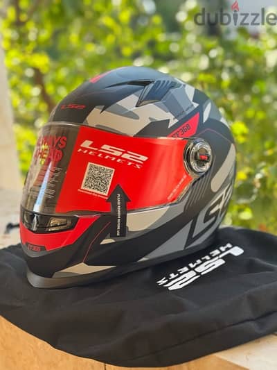 Motorcycle helmet LS2