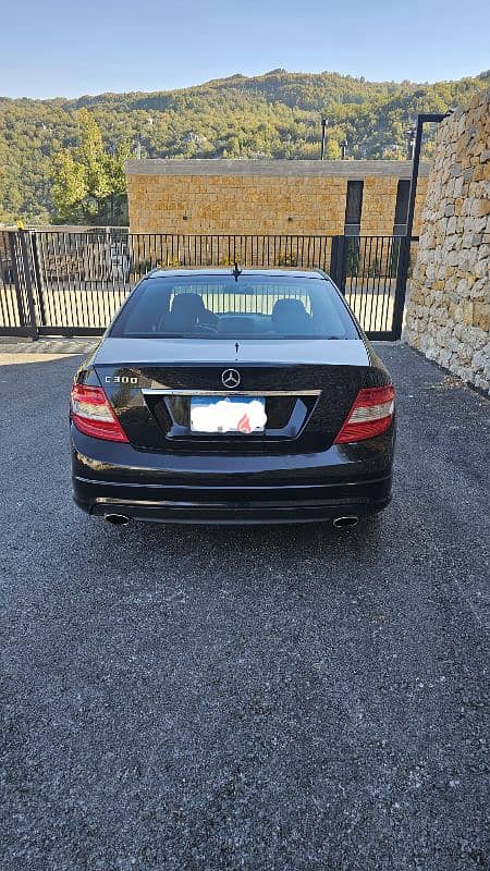 Mercedes-Benz C-Class 2010 3