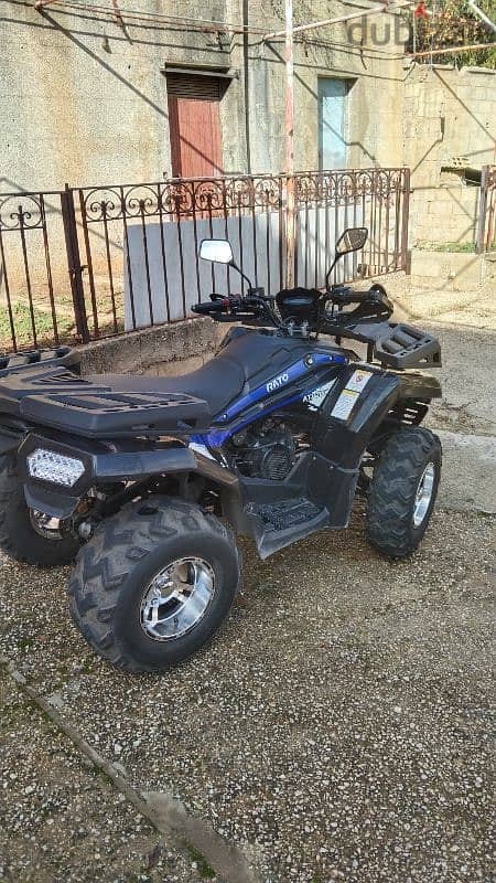 atv for sale. . . well maintained and services less than 8000 km 1