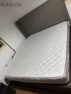 mattress 0