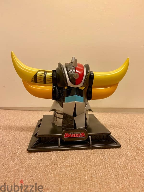 HL Pro Grendizer Coin Bank 0