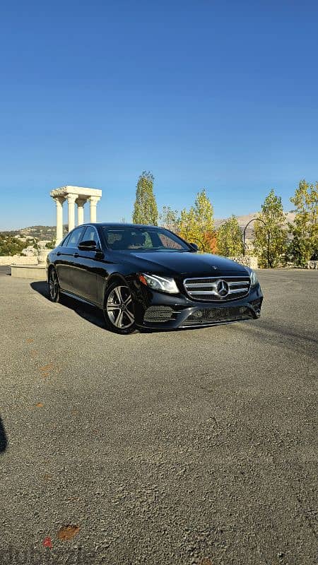 Mercedes-Benz E-Class 2018 LOOK AMG Clean Carfax  4×4 1