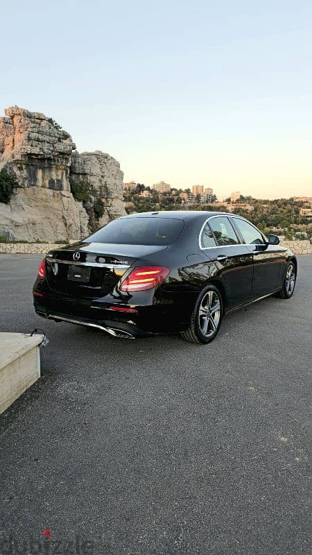 Mercedes-Benz E-Class 2018 LOOK AMG Clean Carfax  4×4 4