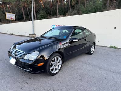 Mercedes-Benz C-Class 2004