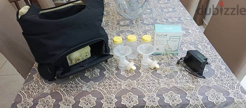 very high quality "Medela" like new 2