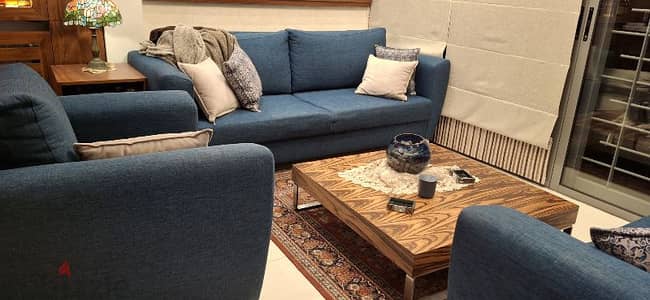 Salon. living room طقم صالون مودرن متناسق مؤلف من ثلاث قطع