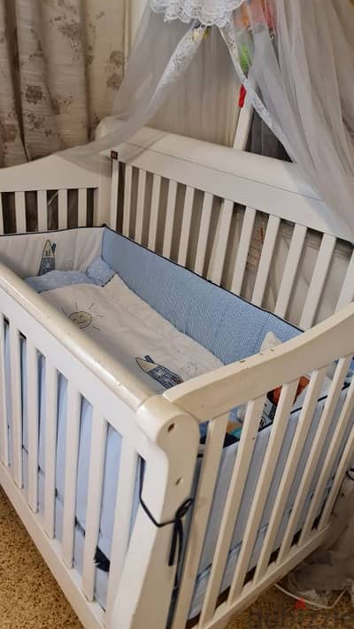 wood baby bed