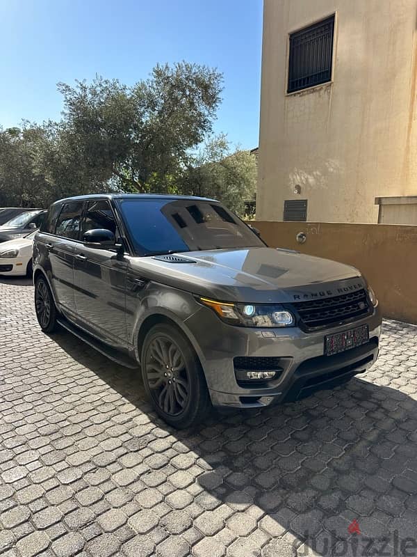 Range Rover Sport HST 2016 gray on black & gray (clean carfax) 2