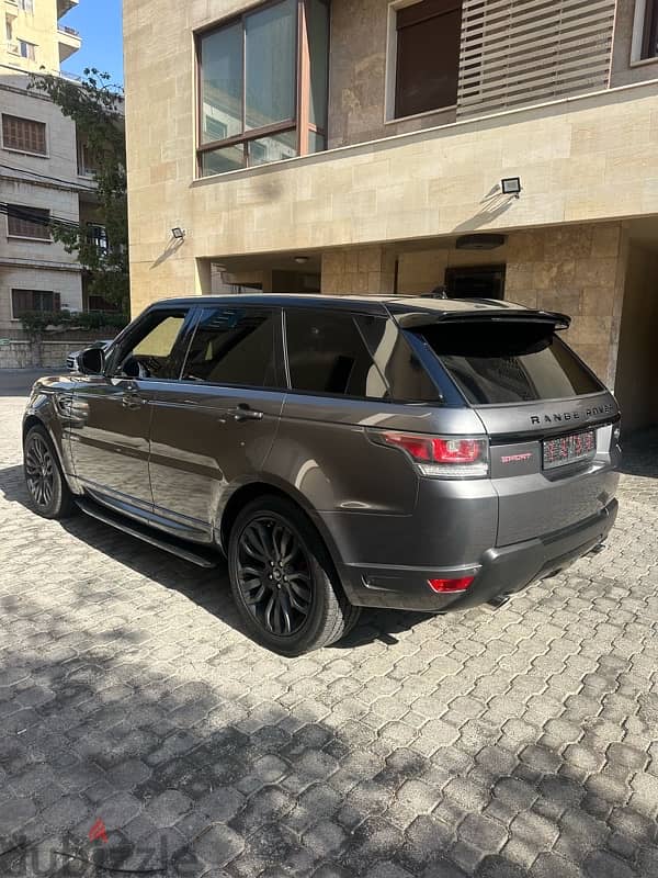 Range Rover Sport HST 2016 gray on black & gray (clean carfax) 3