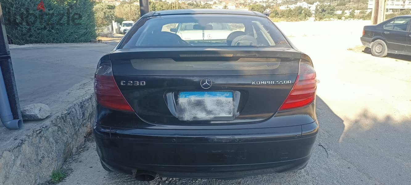 Mercedes-Benz C-Class 2004 C230 2