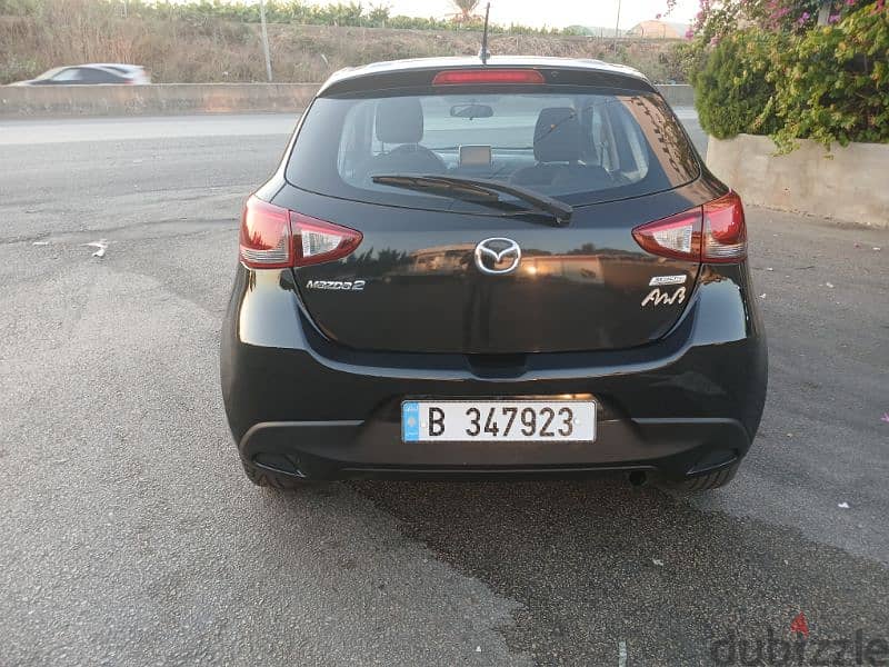 Mazda 2 2017 4