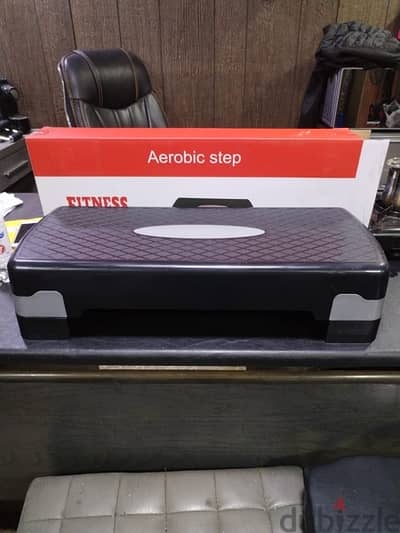 Stepper 70 cm NEW 20$