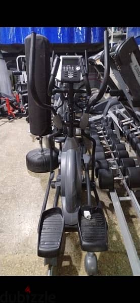 Elliptical Spirit Slide legs Like new 400$