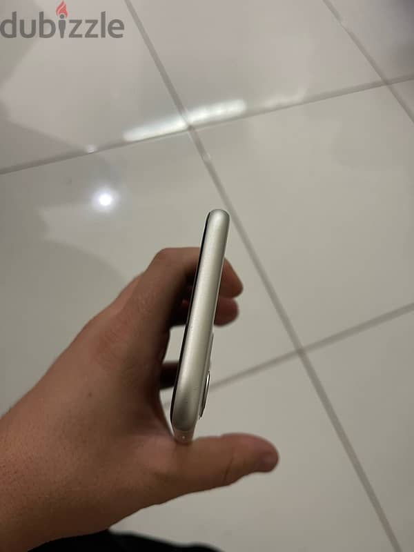 iPhone 11 64GB original 7