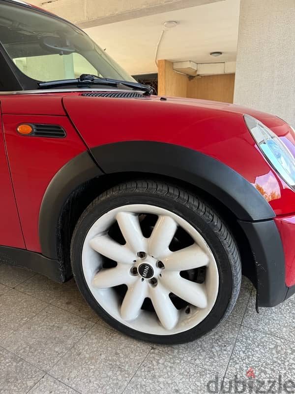 MINI Cooper 2005 5