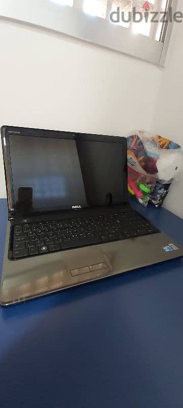 Dell Inspiron 1