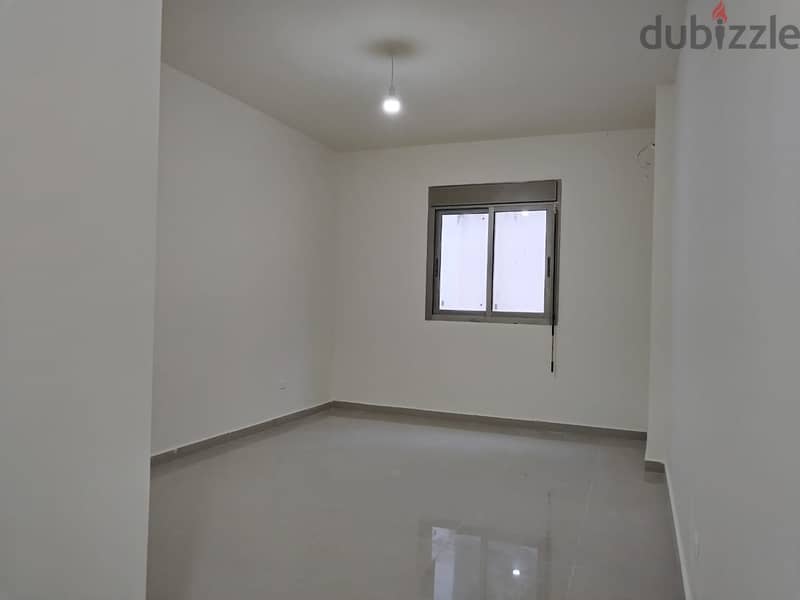 L16319 - Spacious Apartment For Sale in Maaysra With 70 sqm Garden 6