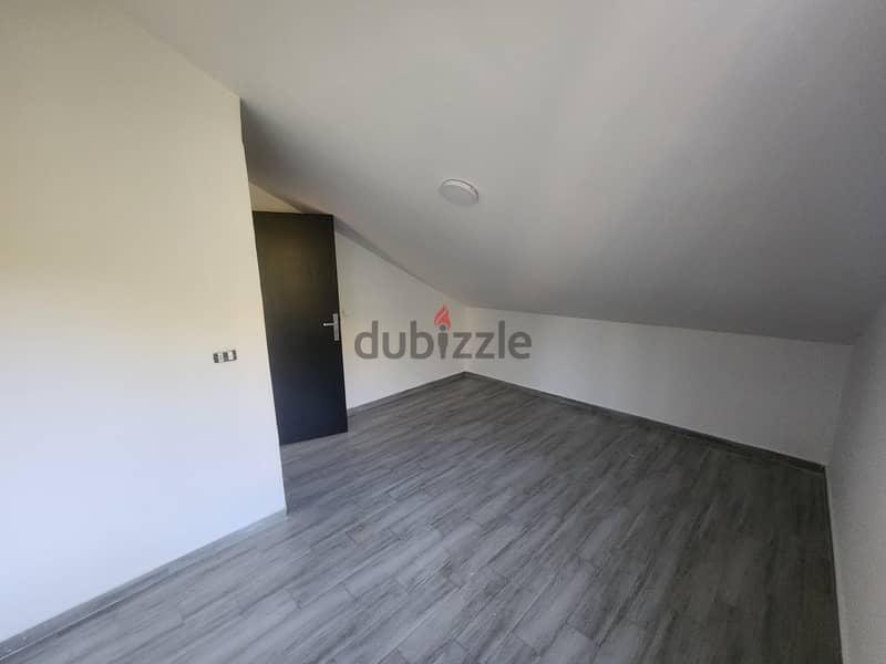 RWB182EA - Duplex apartment for sale in Safra 8