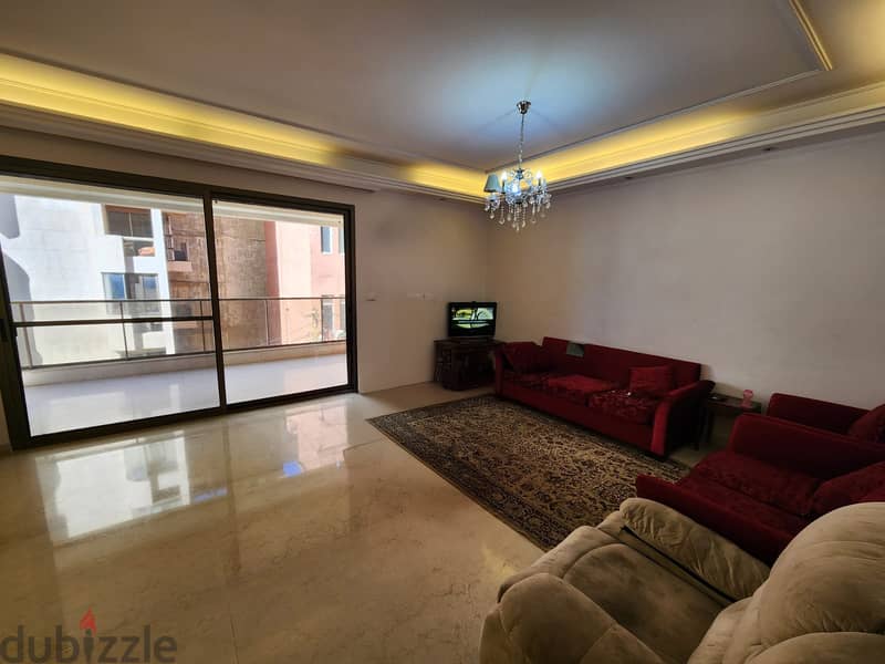 Apartment for sale in Ain Mraiseh (على البحر) شقة للبيع في عين المريسة 3