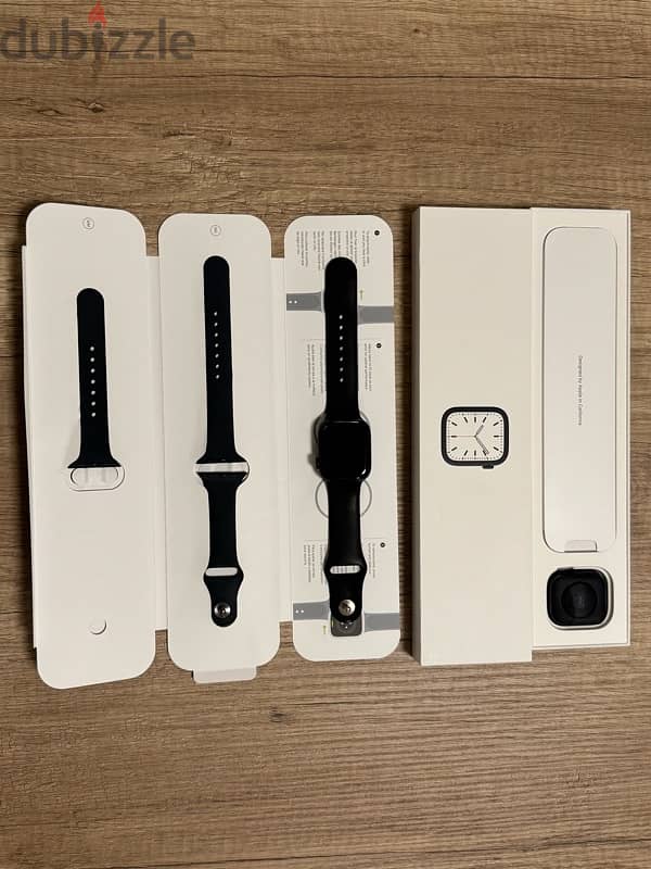 Apple Watch Series 7 (41mm) 4