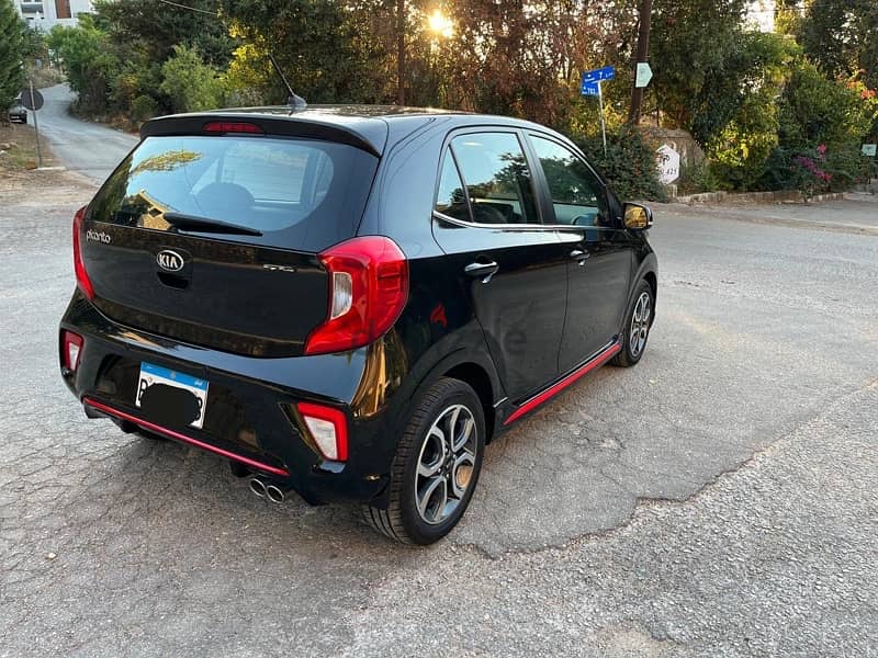 Kia Picanto 2018 1