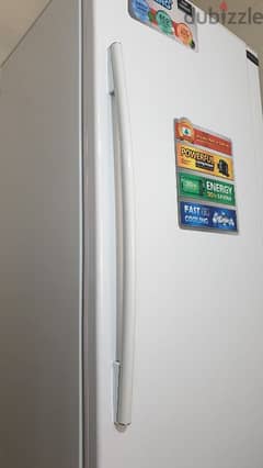 Inverter Vertical Freezer VNF 2000 0