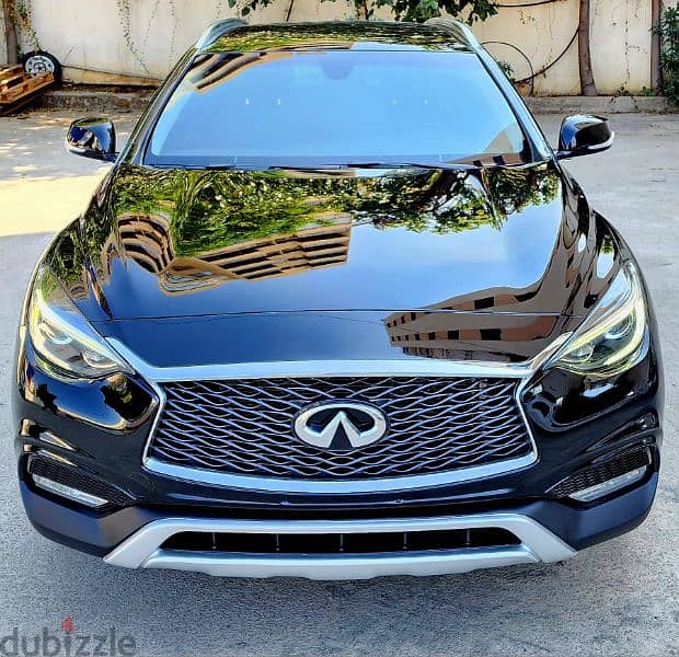 Infiniti Qx 30 2018 AWD PREMIUM full 84000 miles شبه جديدة 5