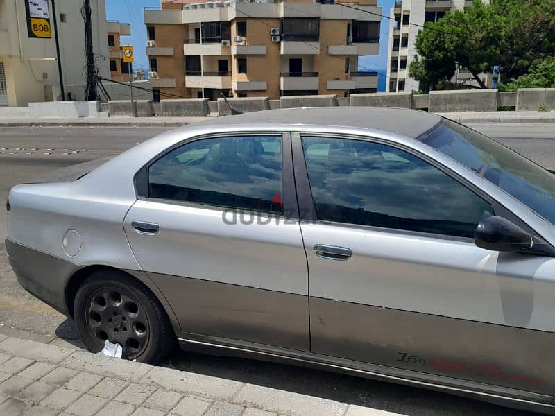 Alfa Romeo 166 2000 8