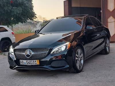 C300