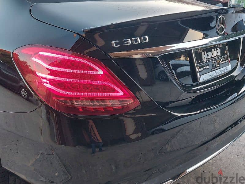 C300 model 2016 ajnabye super clean 12