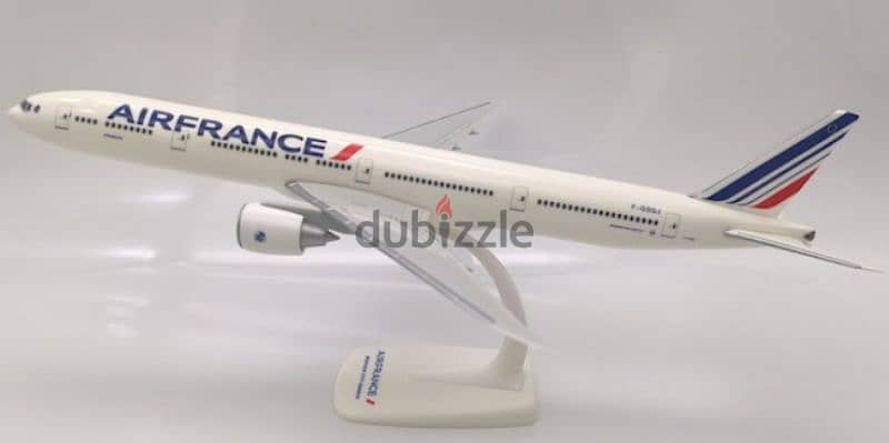 plane model 0