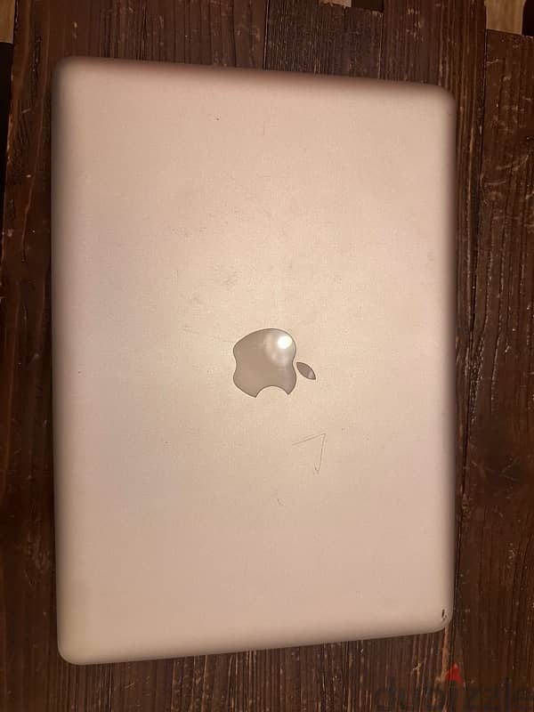 macbook pro mid 2012 verygood condition 2