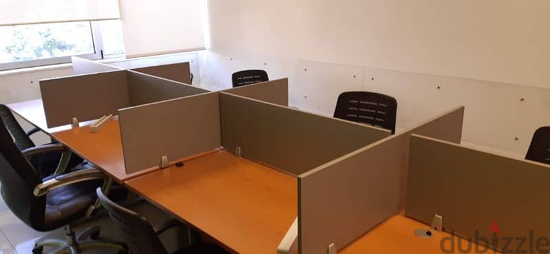 workstation cubicals with chairs 1