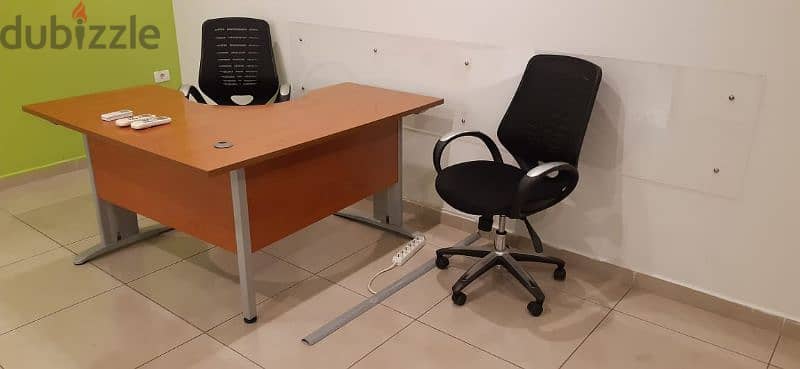 workstation cubicals with chairs 4