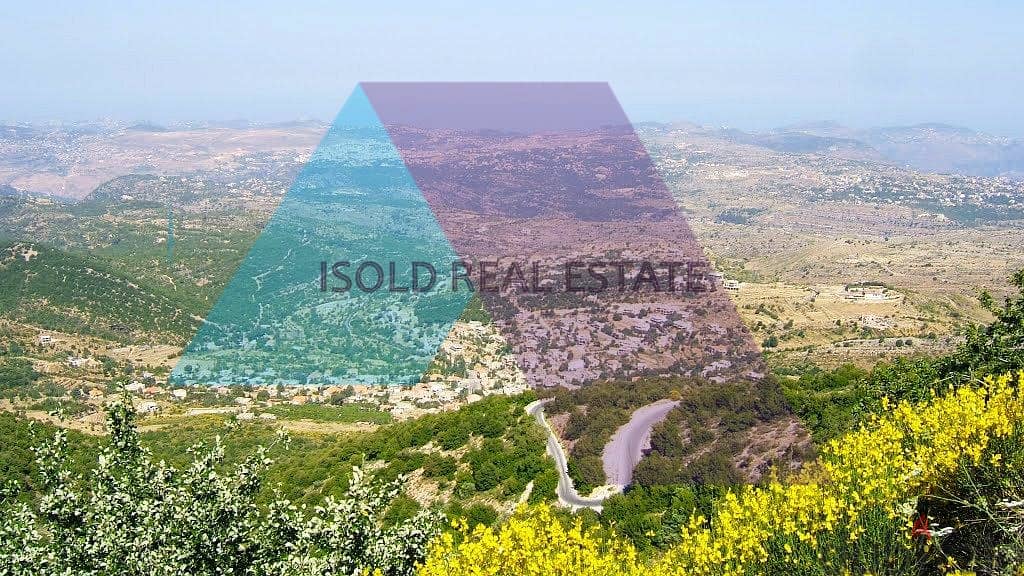 A 2000 m2 land for sale in Maaser elchouf - ارض للبيع في معاصر الشوف 0