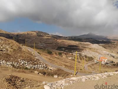 Land for sale in Laklouk أرض للبيع باللقلوق