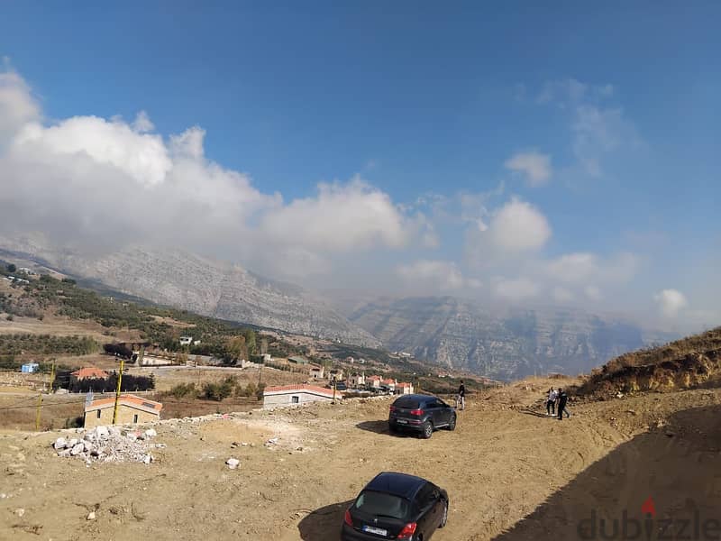 Land for sale in Laklouk أرض للبيع باللقلوق 3