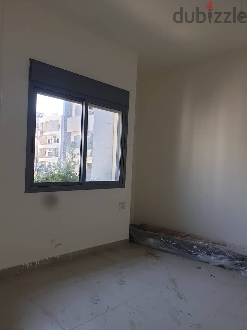 SPACIOUS 450SQ OFFICE IN DEKWANEH PRIME , DE-128 1