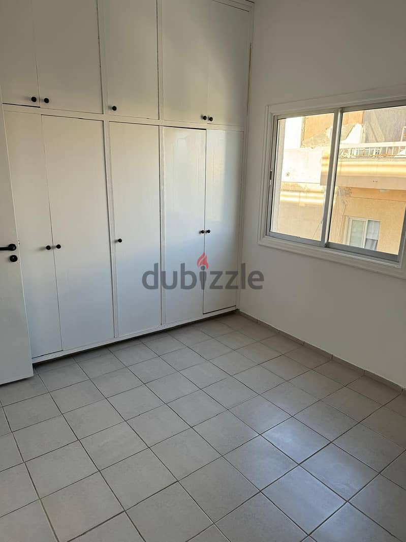 cashh 3 bed apartment for sale in larnacaشقة للبيع في قبرص 12