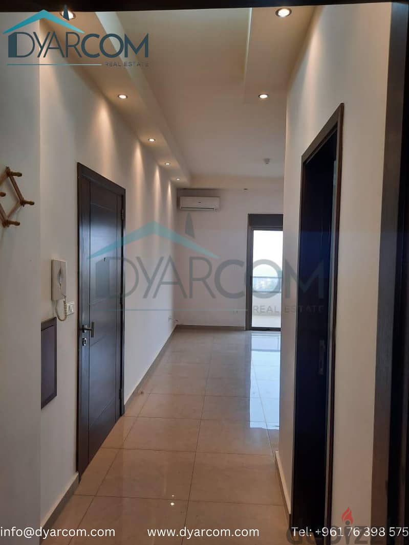 DY2062 - Safra CATCHY Apartment for Sale! 1