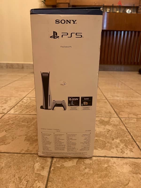 NEW playstation 5 (not used) 2