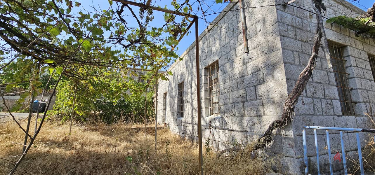 RWK187GZ - Land With Old House  For Sale In Kfardebian 5