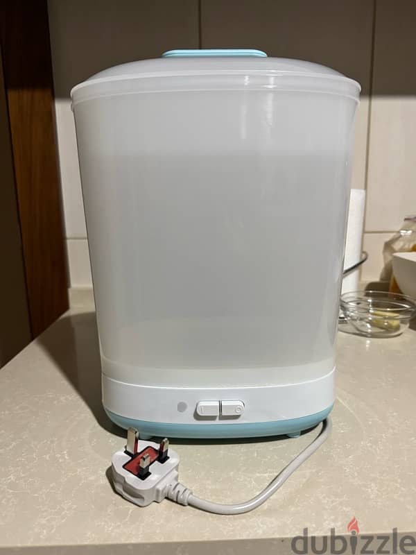 Philips Avent Sterilizer ( like new ) 2