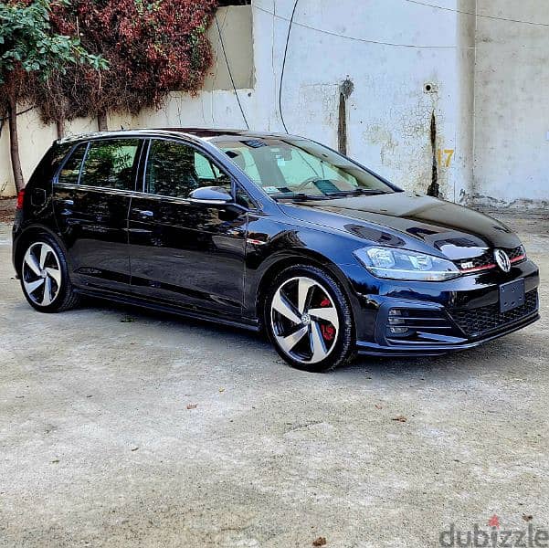 VOLKSWAGEN GOLF 7.5 GTI 2020 full 29000 miles اجنبية شبه جديدة 4