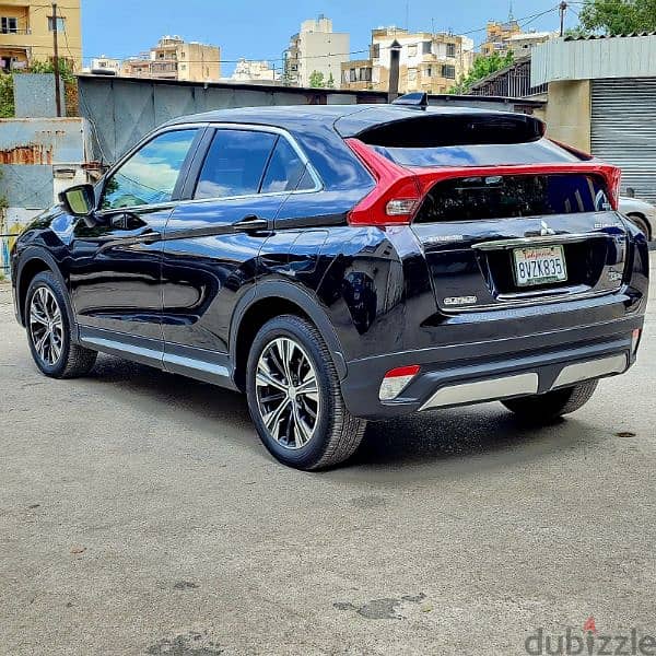 Mitsubishi Eclipse Cross 2018 SE Full 73000 MILES 4WD اجنبي شبه جديد 1