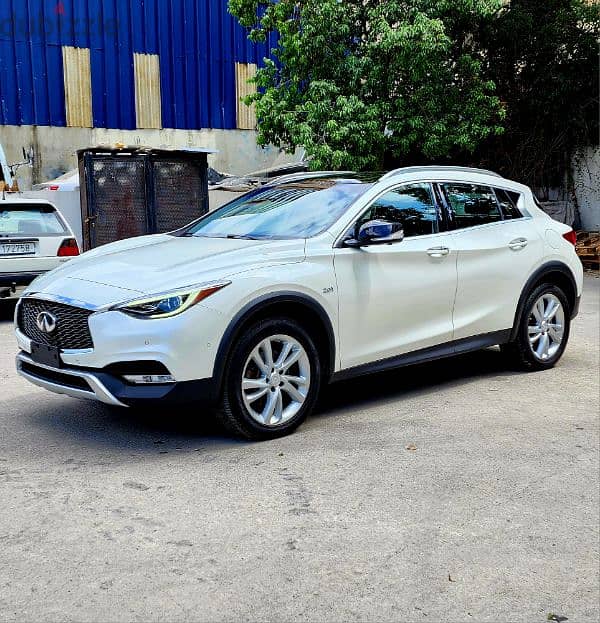 INFINITI QX30 2018 AWD 2.0T PREFERED EDITION FULL 43000 miles 0