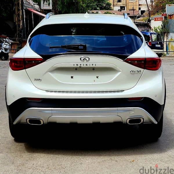 INFINITI QX30 2018 AWD 2.0T PREFERED EDITION FULL 43000 miles 2