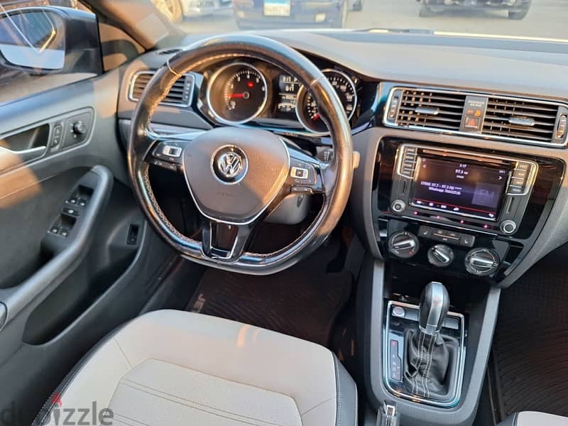 Volkswagen Jetta 1.8T تسجيل قديم 8