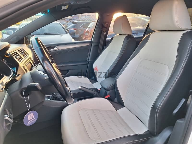 Volkswagen Jetta 1.8T تسجيل قديم 11